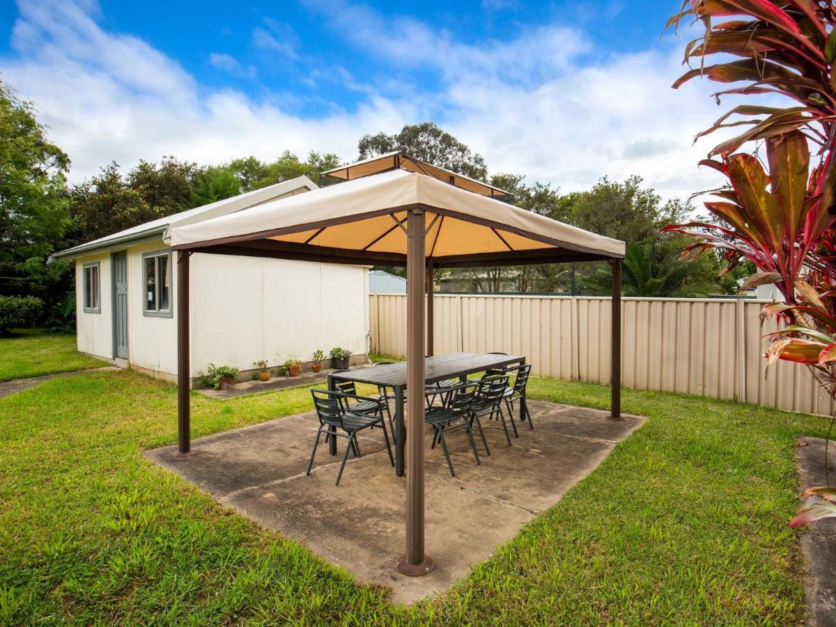 Sunsets Pet Friendly 10 Mins Walk To Beach Villa Culburra Beach Exterior photo