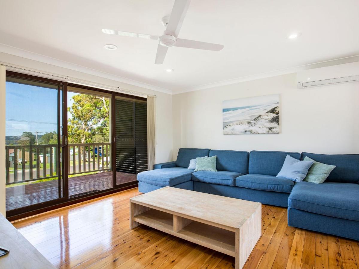 Sunsets Pet Friendly 10 Mins Walk To Beach Villa Culburra Beach Exterior photo