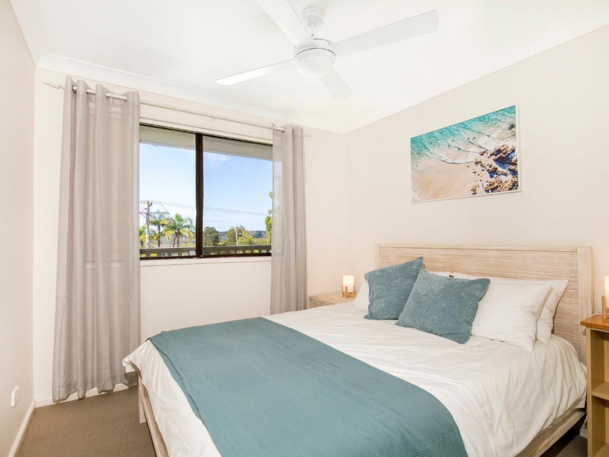 Sunsets Pet Friendly 10 Mins Walk To Beach Villa Culburra Beach Exterior photo